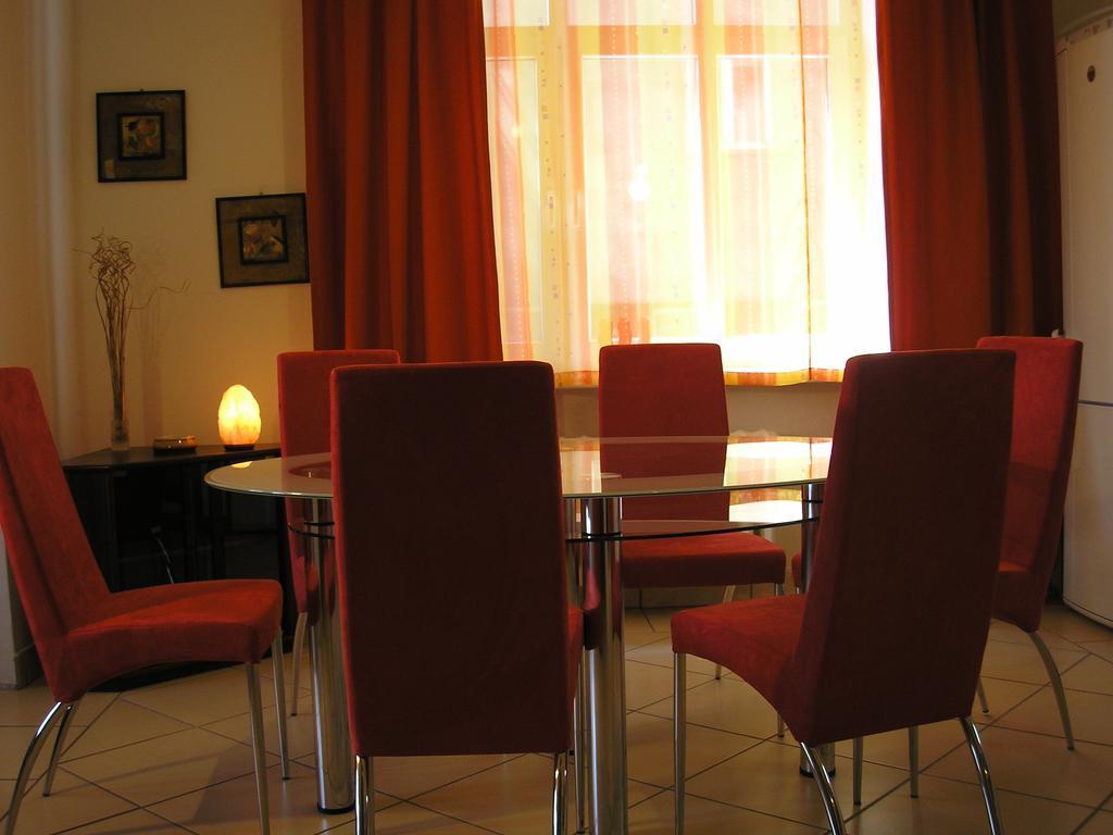 Apartment Riverside - River View Pressburg Zimmer foto